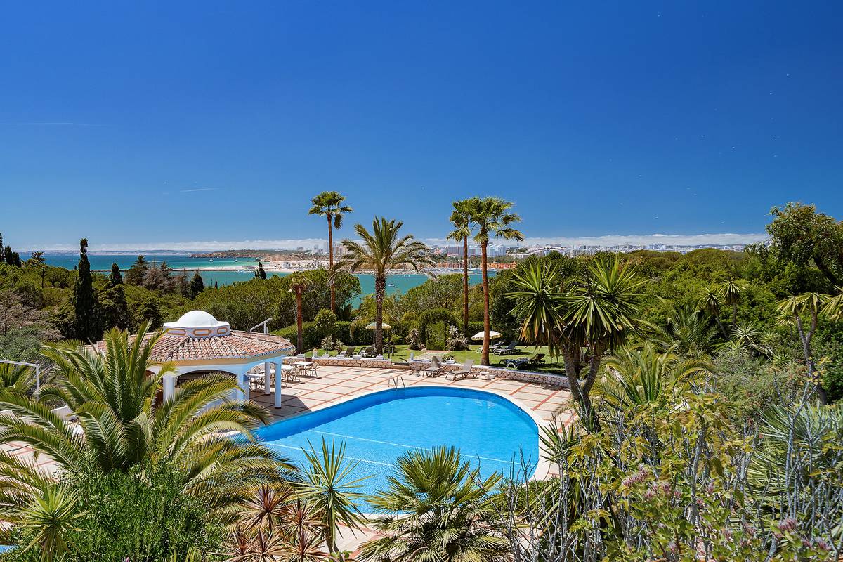 Welcome to Casabela Hotel Ferragudo Welcome to Casabela Hotel Ferragudo