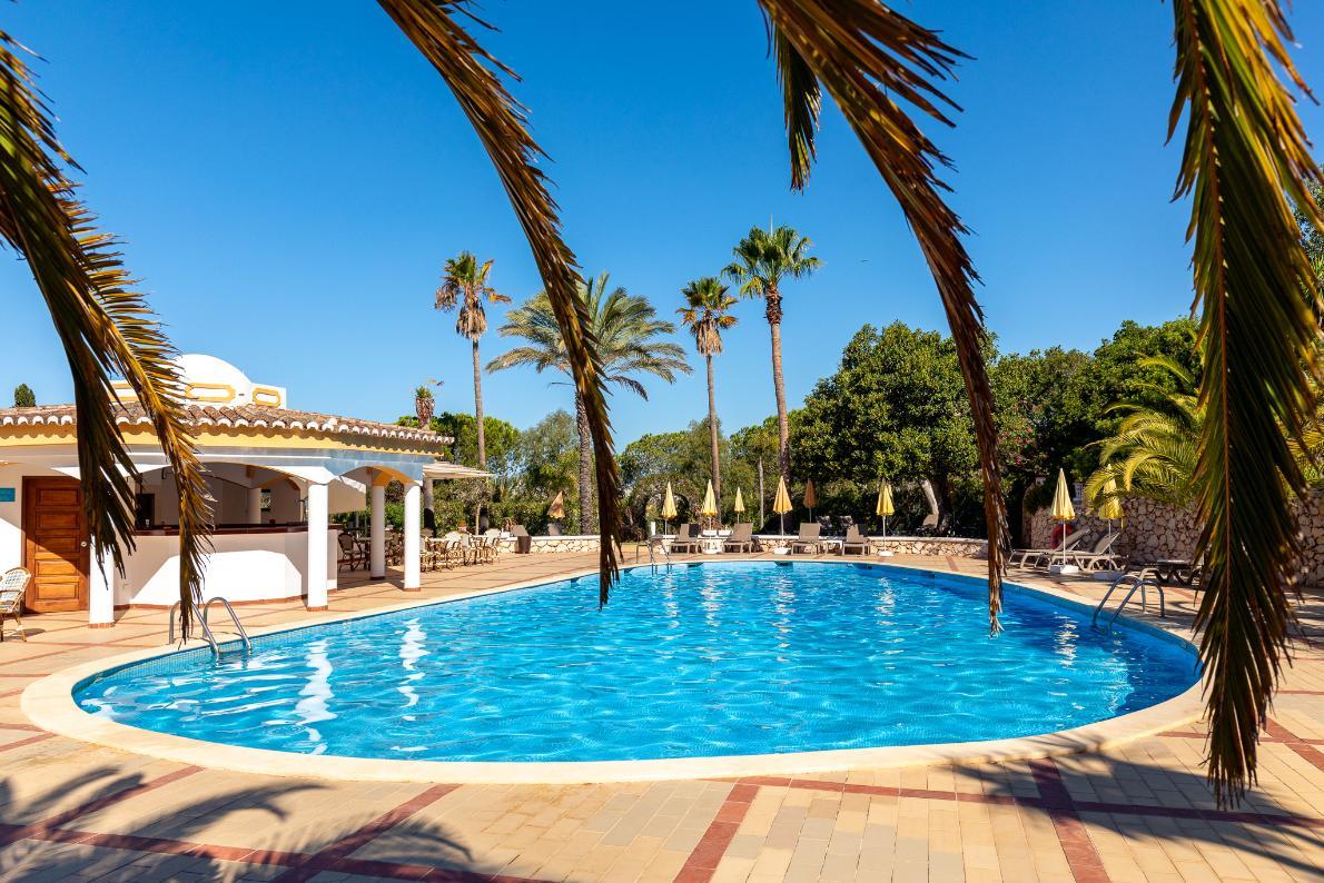 Pool-Bar Casabela Hotel Ferragudo Pool-Bar Casabela Hotel Ferragudo